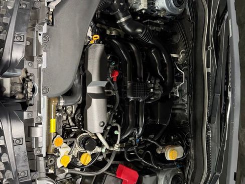 Used 2016 Subaru Forester 2.5i Premium w/ All-Weather Package image 9