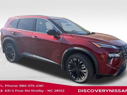 Certified 2026 Nissan Rogue SV AWD/4WD image 5