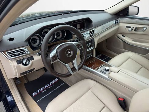 Used 2014 Mercedes-Benz E 350 4MATIC Sedan image 12