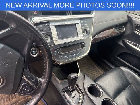 Used 2013 Toyota Avalon XLE FWD image 14