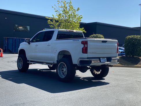 Used 2020 Chevrolet Silverado 1500 LT w/ All-Star Edition image 15