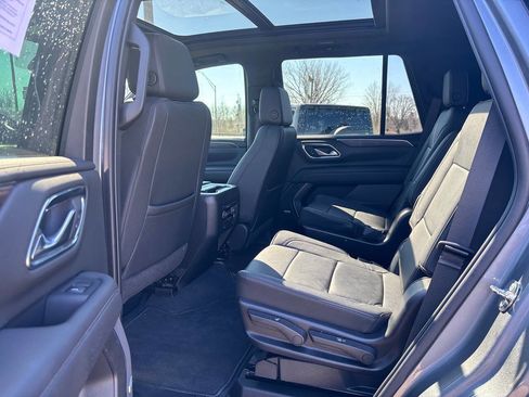 Used 2022 Chevrolet Tahoe LT w/ Luxury Package image 10