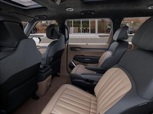 New 2026 Kia EV9 GT-Line AWD/4WD image 18
