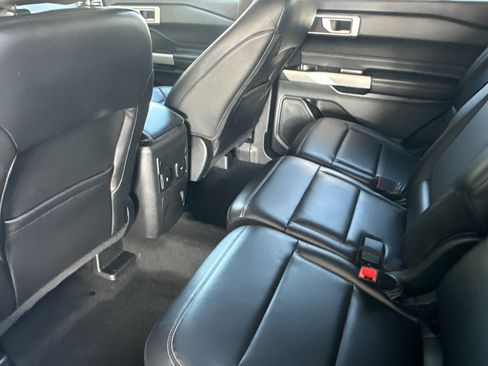 Certified 2023 Ford Explorer XLT w/ Equipment Group 202A image 13