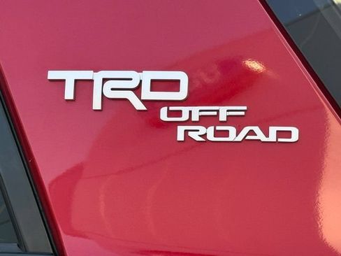 Used 2021 Toyota 4Runner TRD Off-Road Premium w/ Moonroof Package AWD/4WD image 8