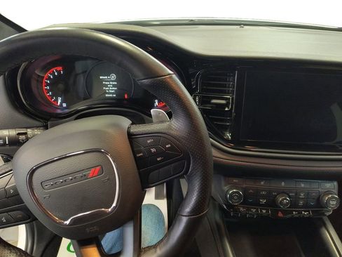 Used 2025 Dodge Durango GT AWD/4WD image 12