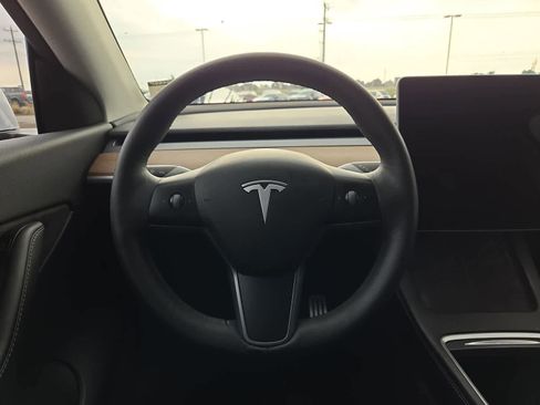 Used 2022 Tesla Model Y Performance AWD/4WD image 20
