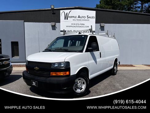 Used 2022 Chevrolet Express 2500 w/ Driver Convenience Package image 1