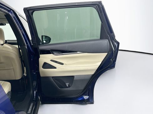 Used 2023 INFINITI QX60 Pure AWD/4WD image 32
