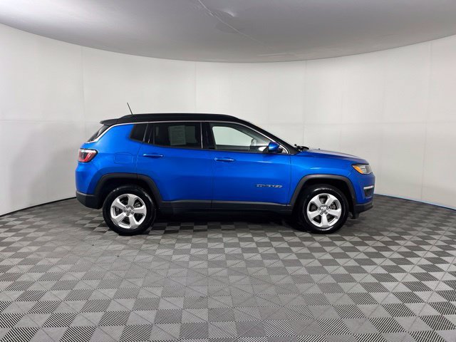 Used 2018 Jeep Compass Latitude w/ Popular Equipment Group AWD/4WD image 8