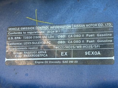 Used 2024 Nissan Kicks SR FWD image 38