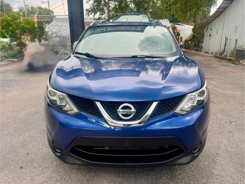 Used 2017 Nissan Rogue Sport SV FWD image 8