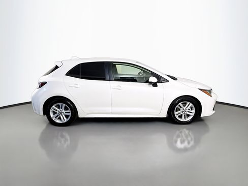 Used 2020 Toyota Corolla SE w/ Carpet Mat Package image 11