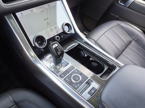 Used 2018 Land Rover Range Rover Sport HSE AWD/4WD image 20