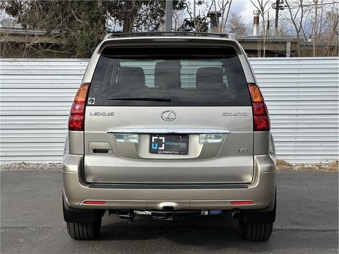 Used 2004 Lexus GX 470 AWD/4WD image 9