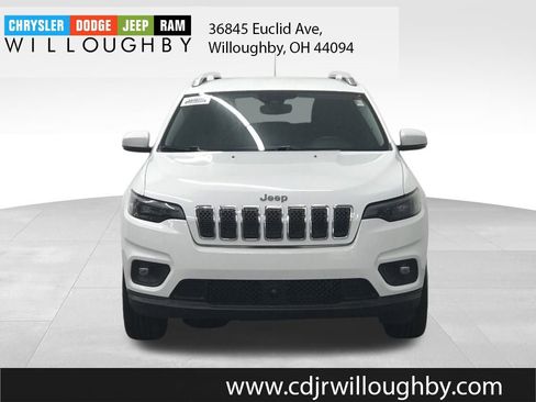 Used 2021 Jeep Cherokee Latitude Lux image 2