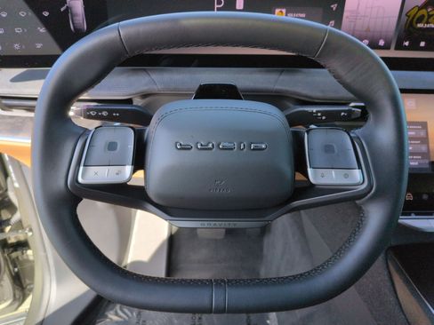 Used 2026 Lucid Gravity Grand Touring AWD/4WD image 18