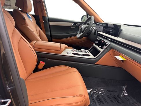 New 2026 Genesis GV80 2.5T Prestige AWD/4WD image 15