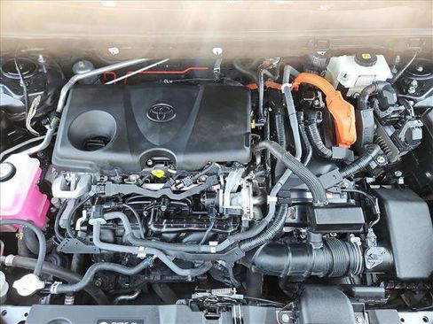 Used 2020 Toyota RAV4 XLE w/ Convenience Package AWD/4WD image 30