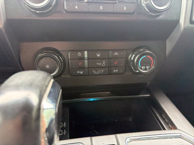 Used 2019 Ford F150 XLT w/ Equipment Group 302A Luxury AWD/4WD image 54