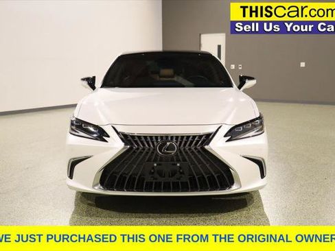 Used 2025 Lexus ES 350 Ultra Luxury w/ Accessory Package (Z1) FWD image 3