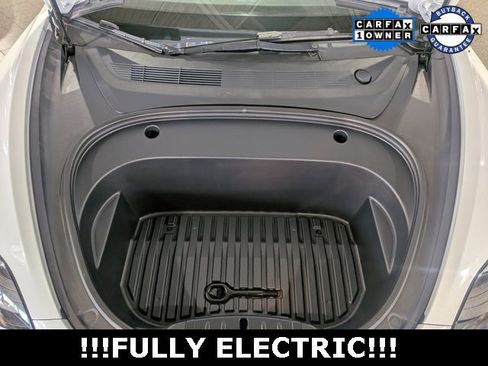 Used 2023 Tesla Model 3 Standard Range image 23