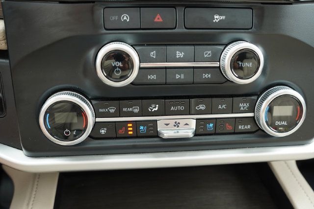 Used 2024 Ford Expedition Max Limited AWD/4WD image 33