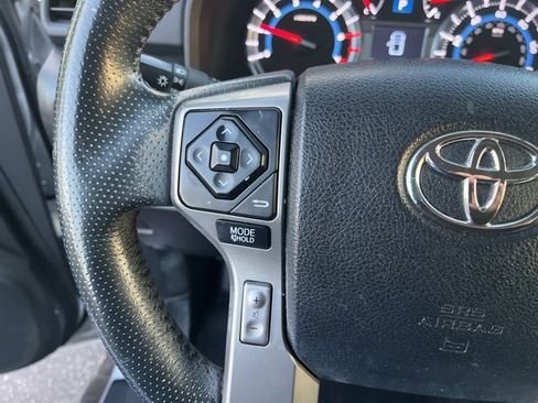 Used 2016 Toyota 4Runner SR5 image 20