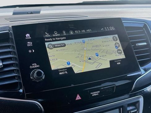 Used 2025 Honda Passport Black Edition image 13