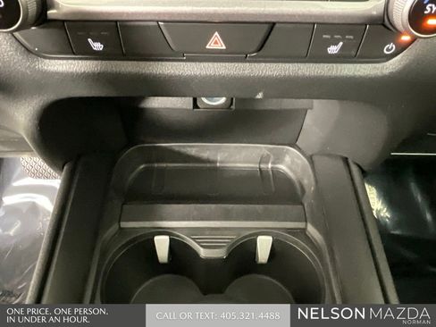 Certified 2025 MAZDA CX-50 AWD 2.5 S w/ Preferred Package image 37