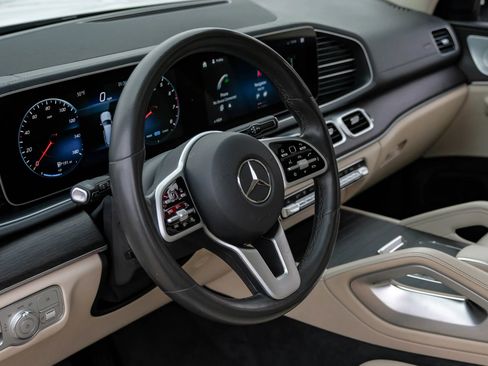 Used 2020 Mercedes-Benz GLS 450 4MATIC image 22