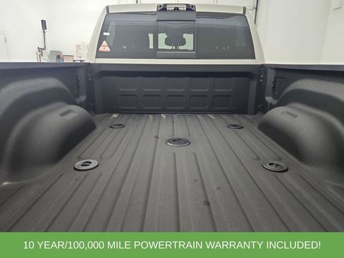 New 2026 RAM 2500 Laramie w/ Night Edition AWD/4WD image 32