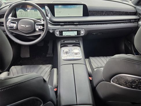 New 2025 Genesis G90 3.5T image 9