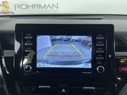 Used 2024 Toyota Camry SE image 23