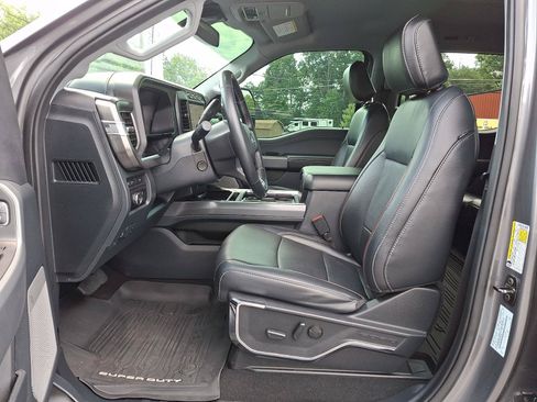 Used 2024 Ford F250 Lariat w/ Sport Appearance Package AWD/4WD image 15