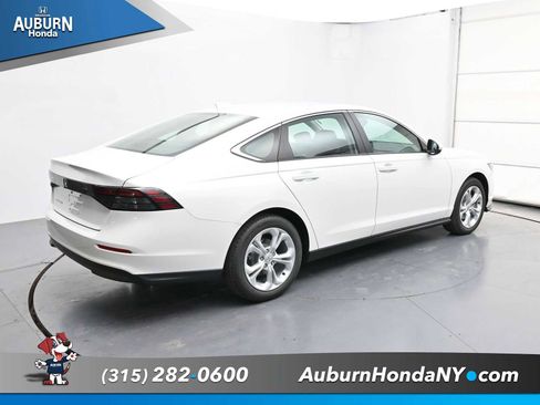 New 2025 Honda Accord LX image 13