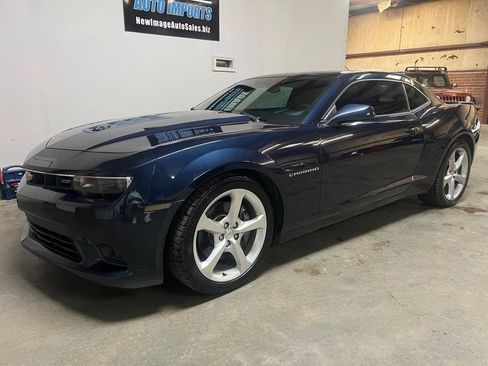 Used 2015 Chevrolet Camaro SS w/ RS Package RWD image 7