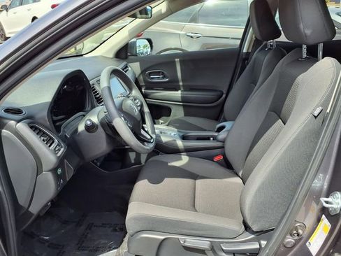 Used 2022 Honda HR-V EX image 14