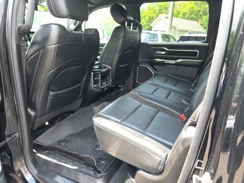 Used 2021 RAM 1500 Laramie AWD/4WD image 16
