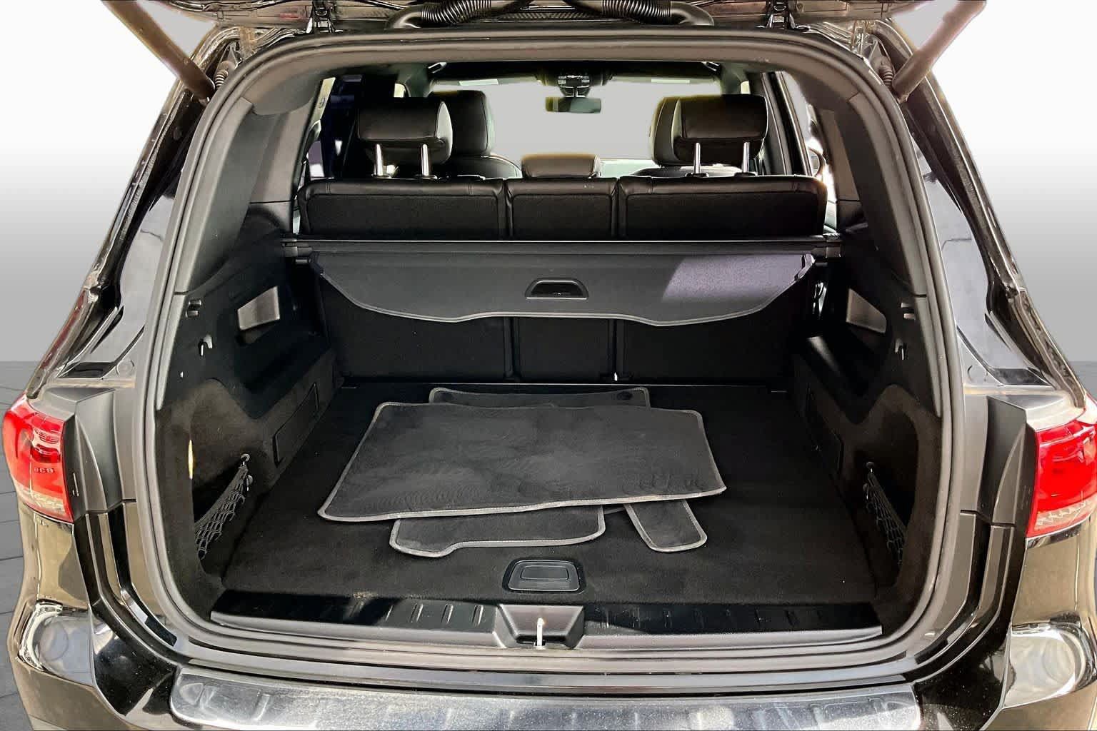 Used 2021 Mercedes-Benz GLB 250 image 37