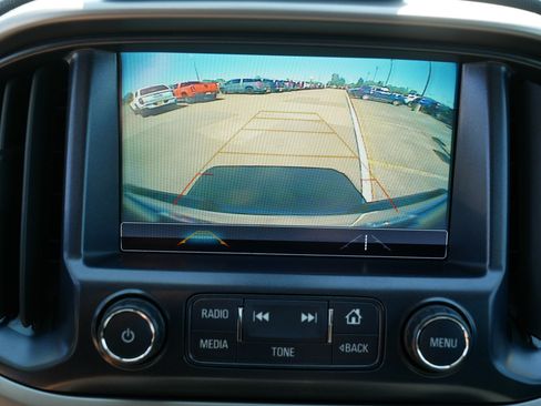 Used 2018 Chevrolet Colorado Z71 AWD/4WD image 27