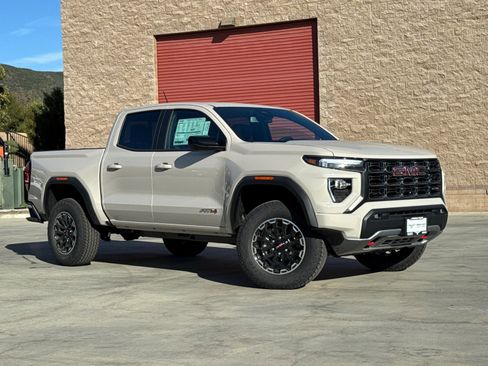 New 2026 GMC Canyon AT4 AWD/4WD image 2