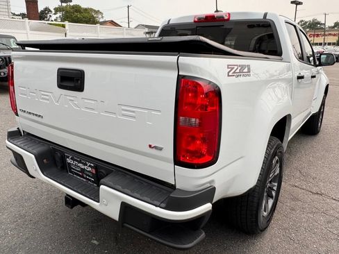 Used 2022 Chevrolet Colorado Z71 AWD/4WD image 7