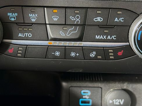 Used 2023 Ford Escape Active image 21