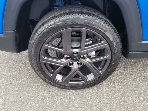 New 2026 Jeep Compass Latitude AWD/4WD image 6