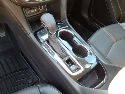 Certified 2024 Chevrolet Equinox Premier image 16