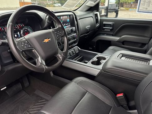 Used 2018 Chevrolet Silverado 2500 LTZ w/ Duramax Plus Package image 10