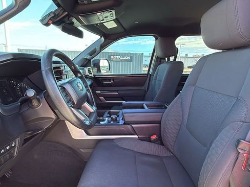 Used 2025 Toyota Tundra SR5 w/ SR5 Convenience Package image 10