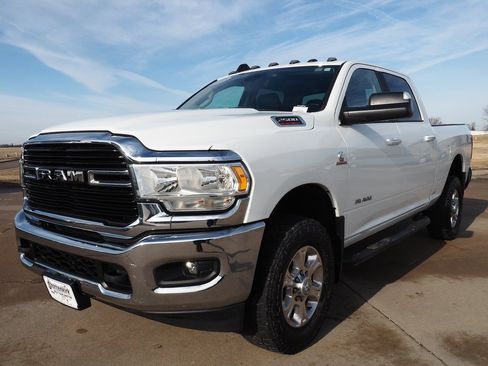 Used 2019 RAM 2500 Big Horn image 18