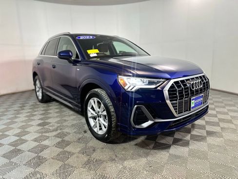 Used 2023 Audi Q3 2.0T Premium Plus w/ Premium Plus Package image 9